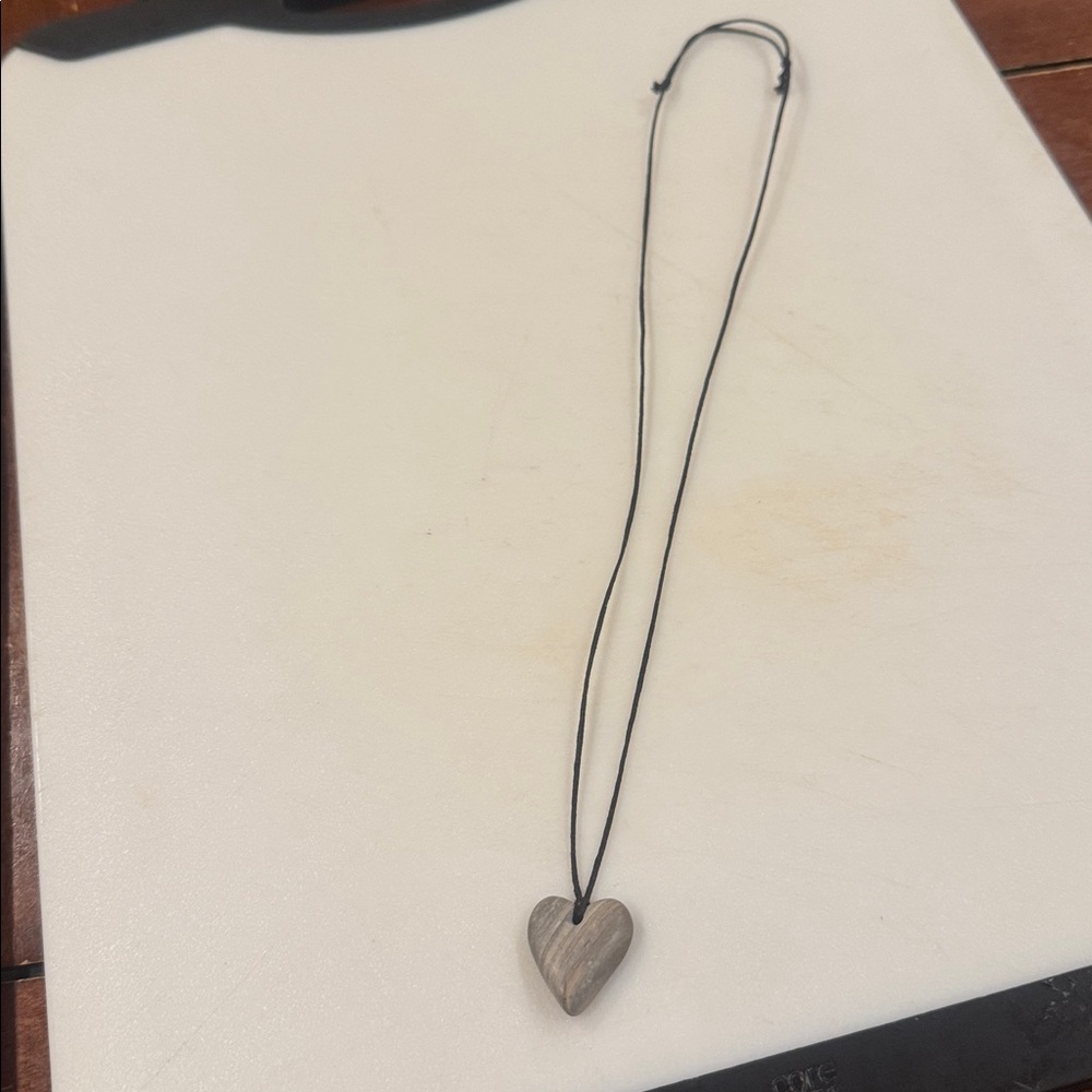 Handmade Reversible Adjustable Cord Malibu Heart Stone Pendant Necklace